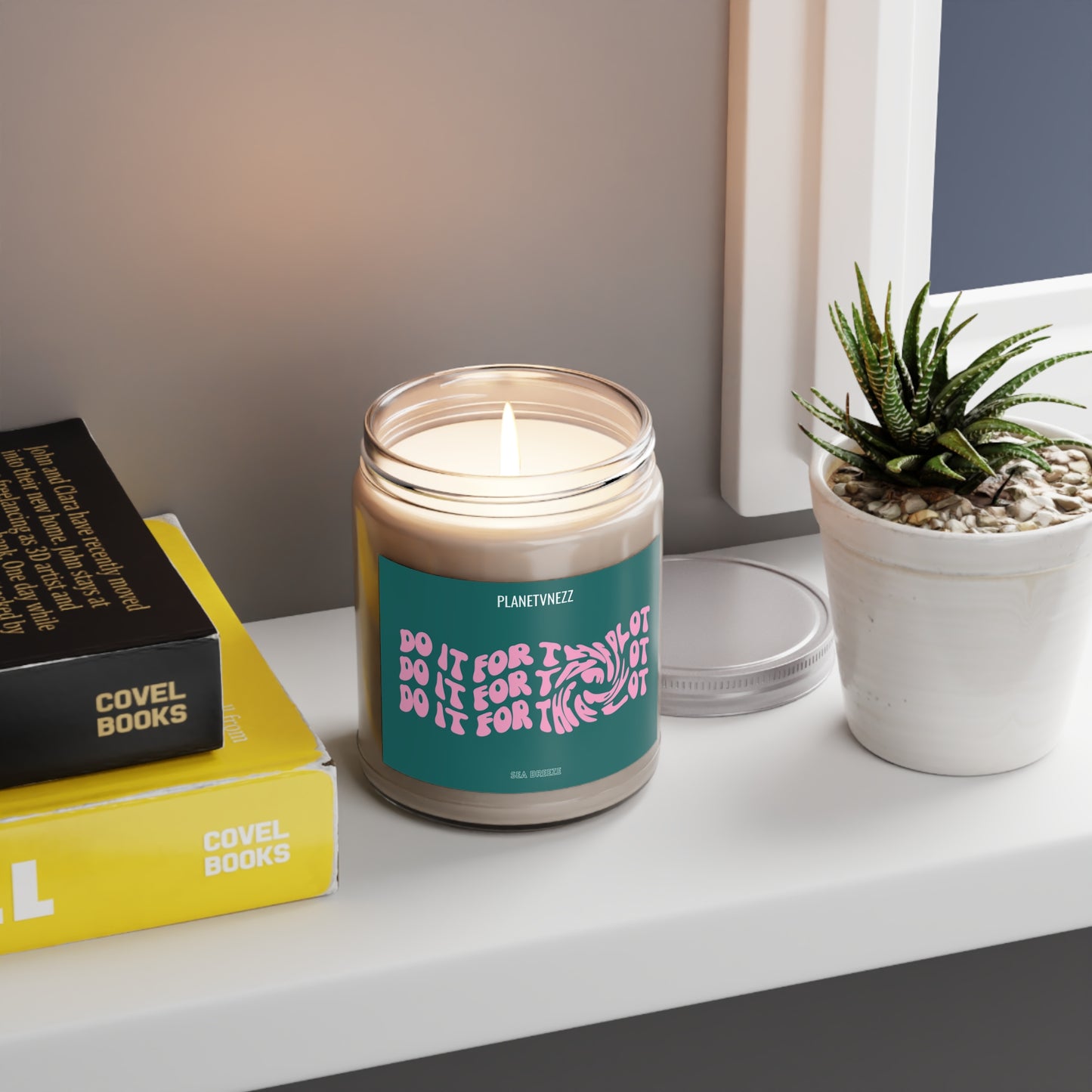 Fun Retro Scented Candle
